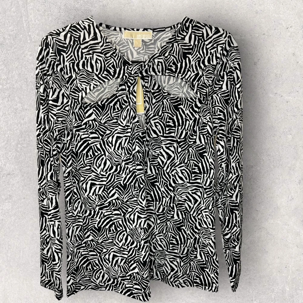 Michael Michael Kors Womens Printed Twist Keyhole stretchy top LG & SM BLK/WHT - Picture 3 of 9